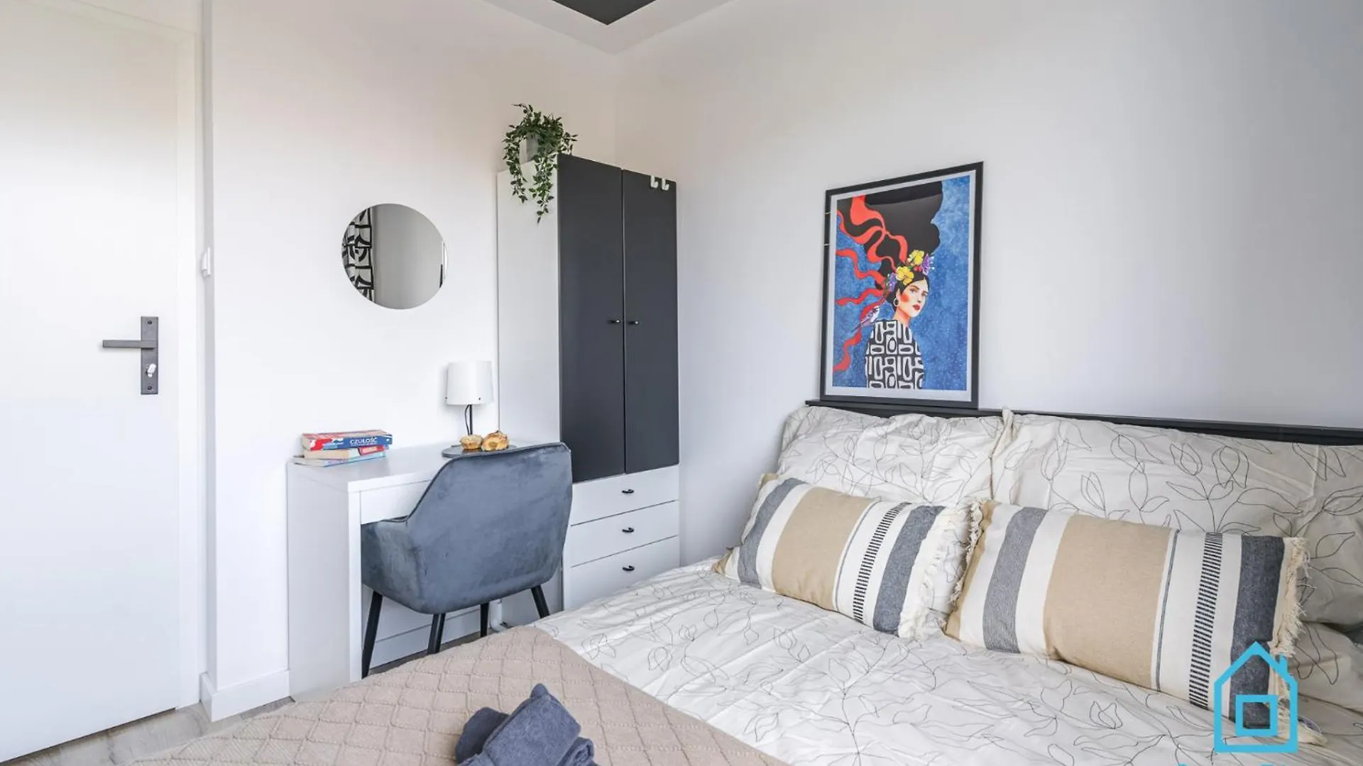 Sunflower Room - 15 Minutes To Gdansk Old Town